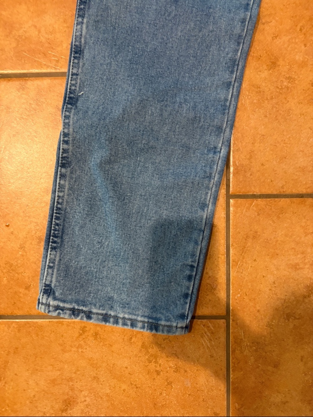 Wrangler Men's Light Blue Straight-Leg Jeans - Picture 5 of 16